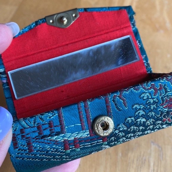 Lipstick case in very good condition - Picture 4 of 5